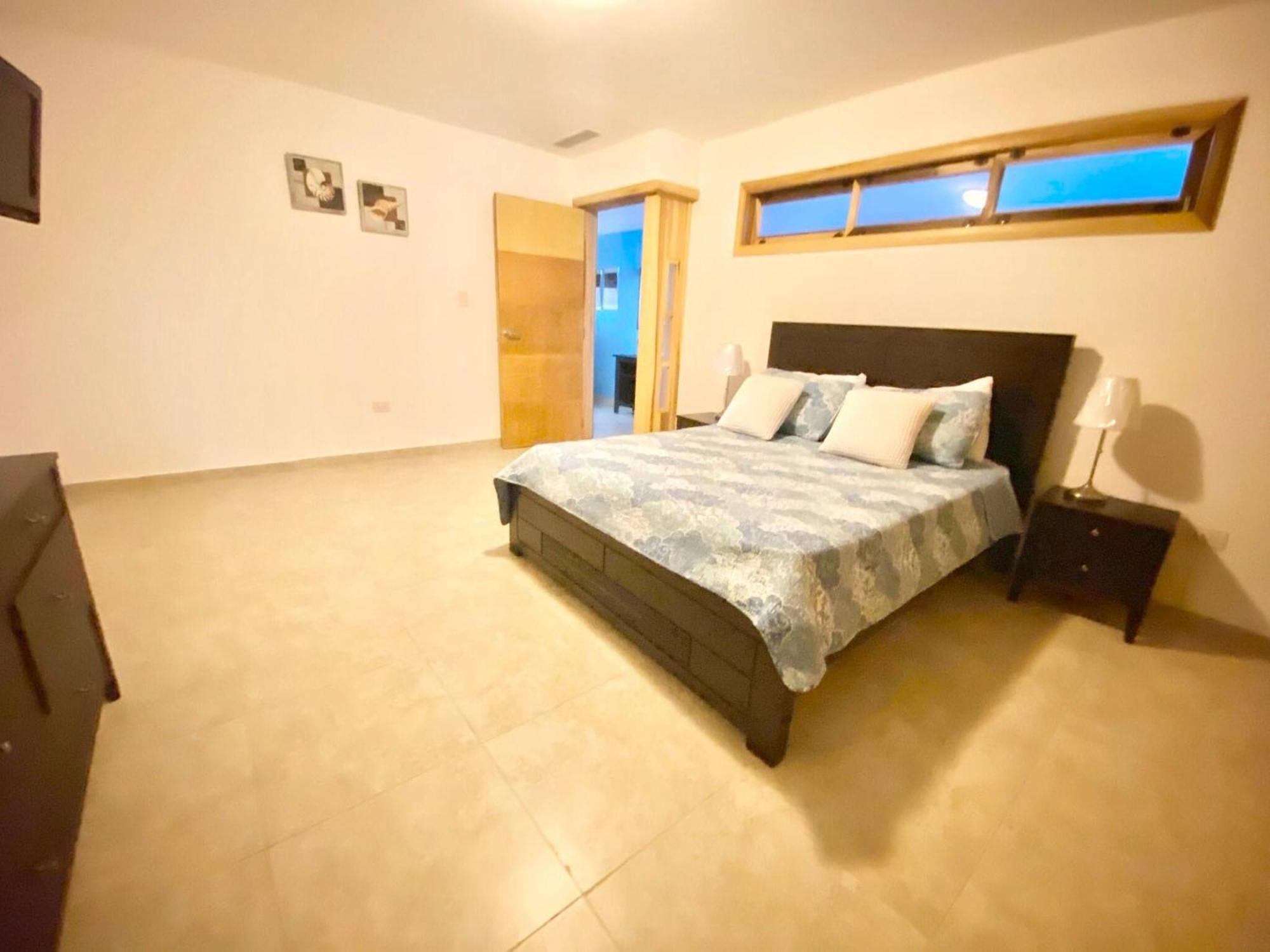 Marbella 2Bedroom Beachfrom Apt سان بيدرو دي ماكوريس المظهر الخارجي الصورة